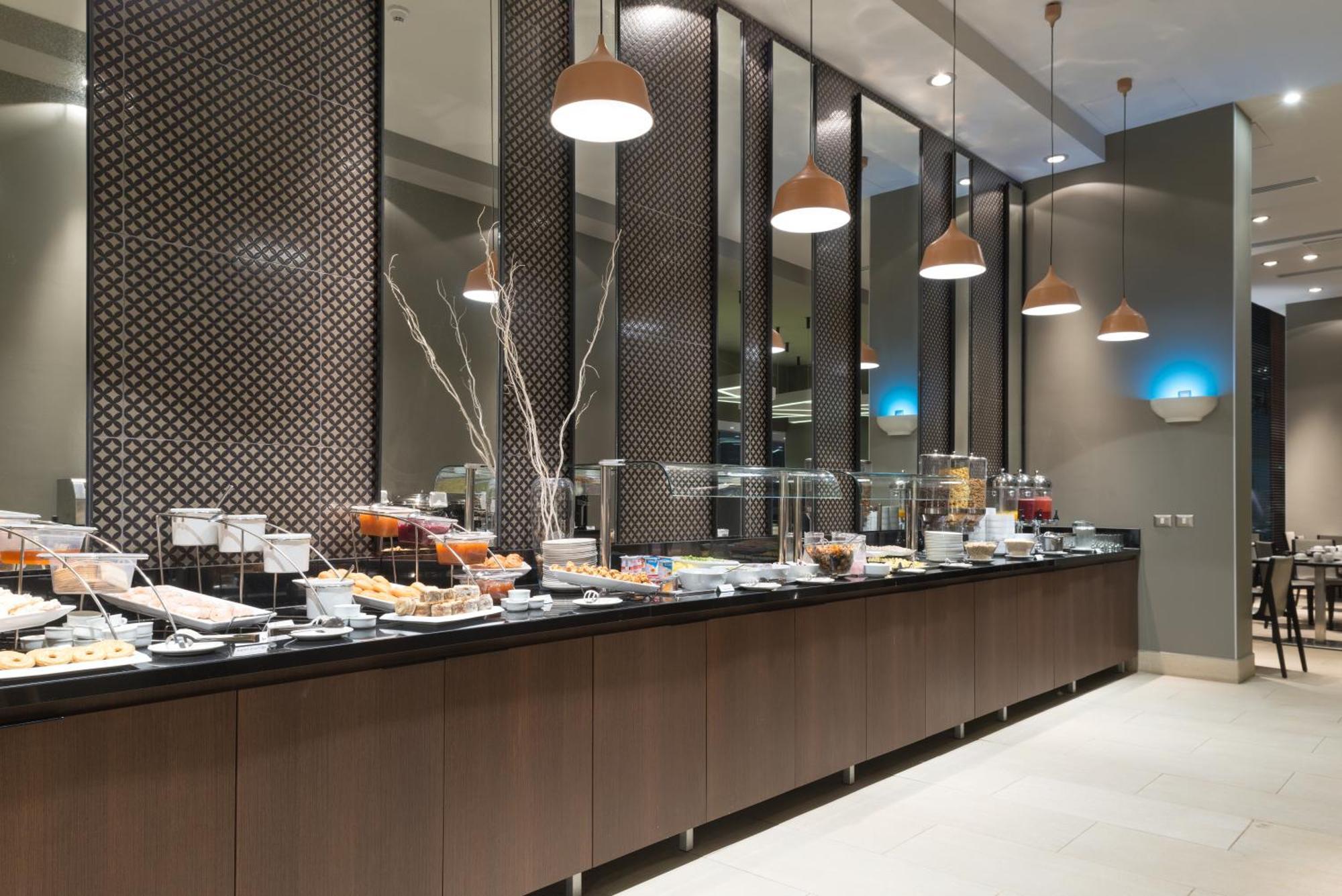 Hilton Garden Inn Iquique Ngoại thất bức ảnh