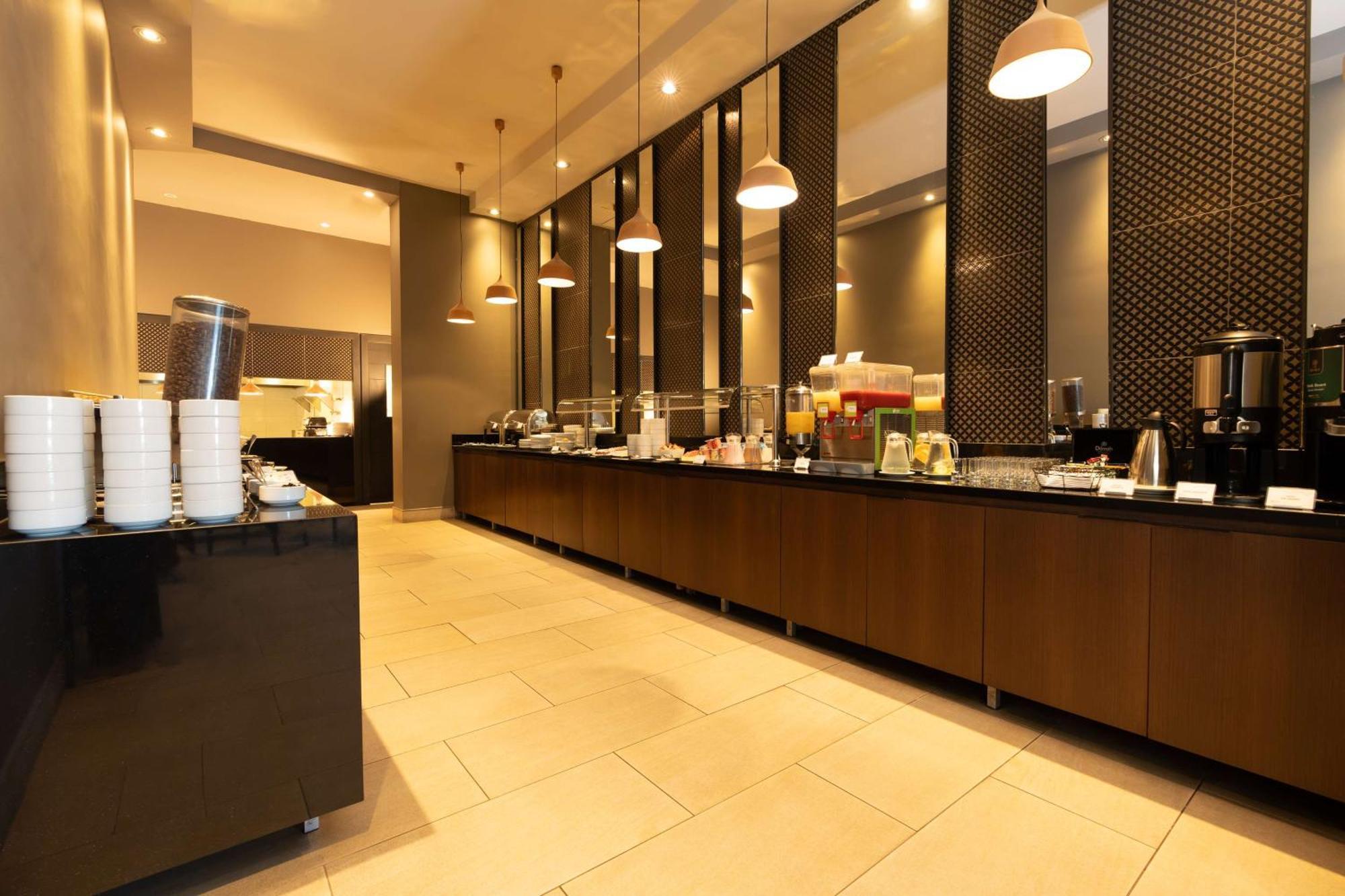 Hilton Garden Inn Iquique Ngoại thất bức ảnh
