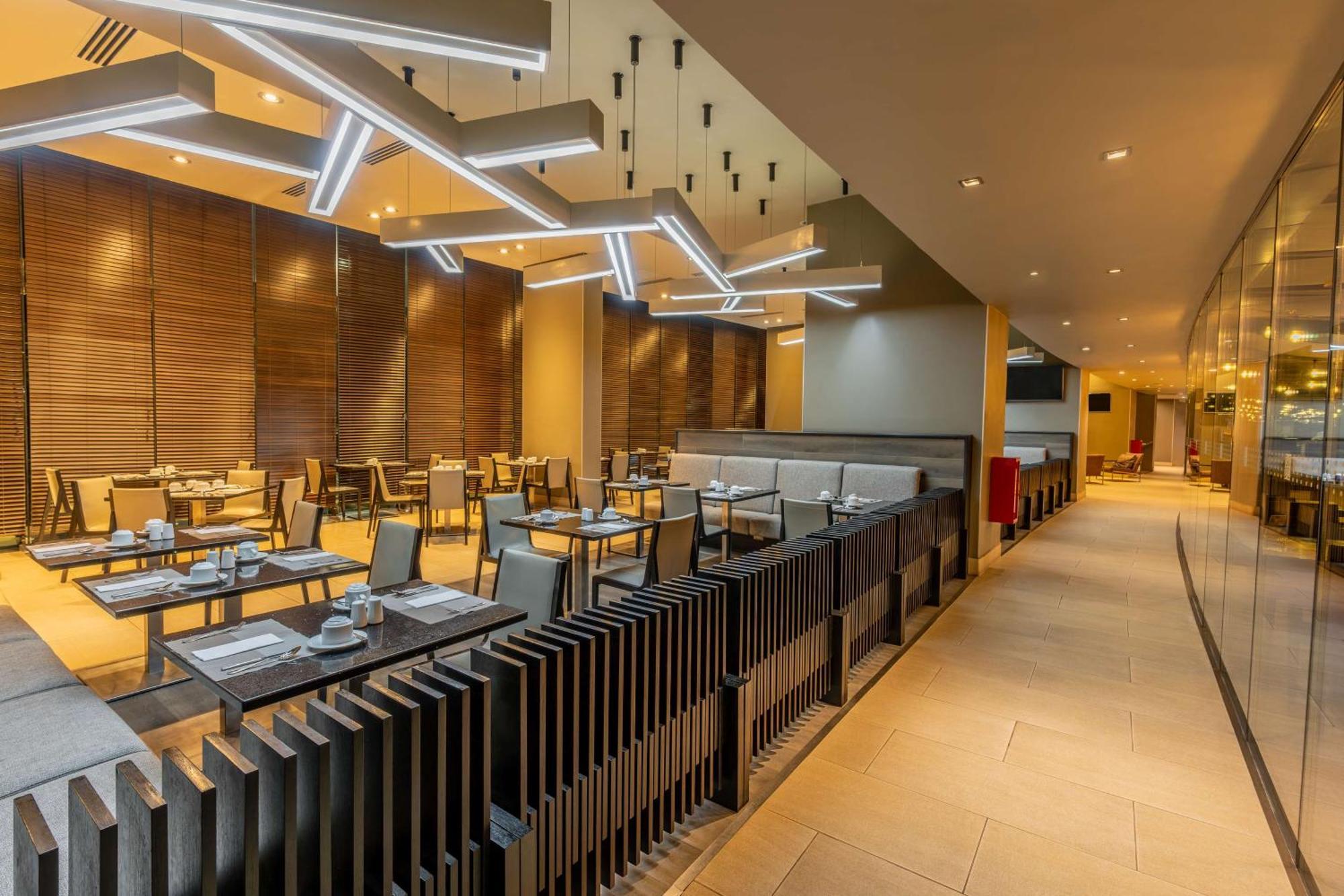 Hilton Garden Inn Iquique Ngoại thất bức ảnh