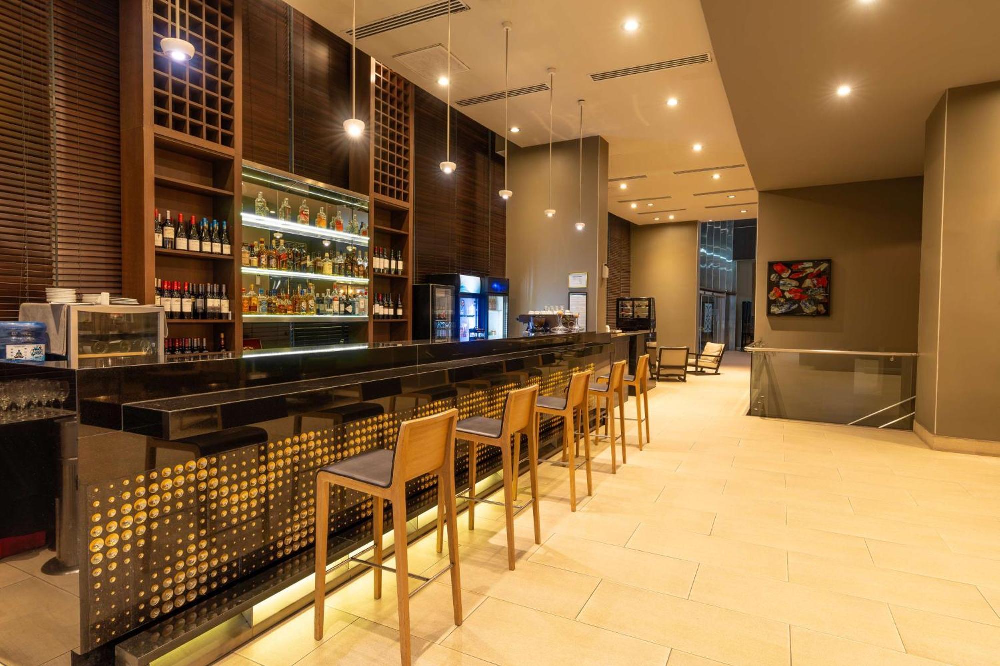 Hilton Garden Inn Iquique Ngoại thất bức ảnh
